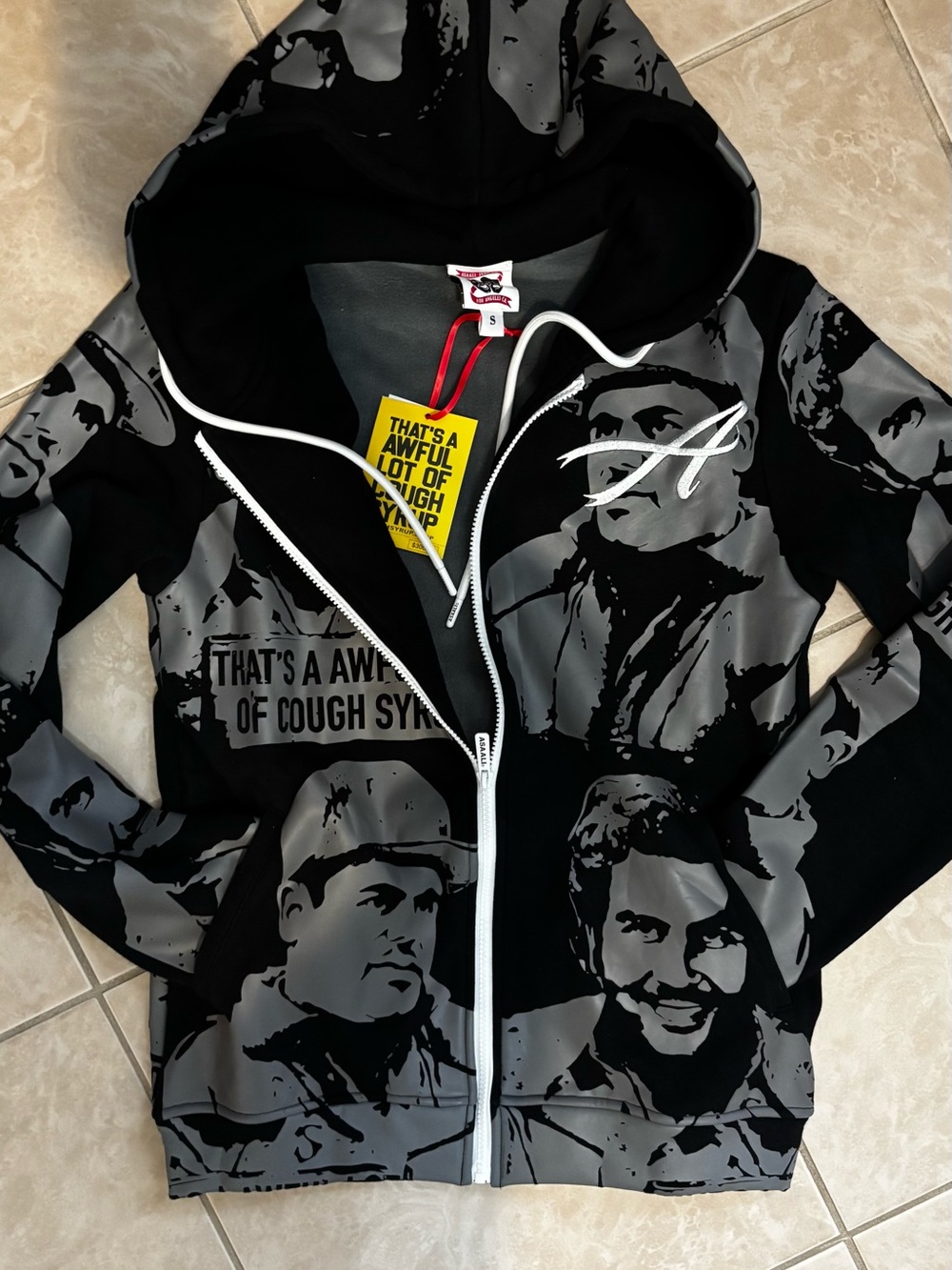 New Thats Awful Cough Syrup Graphic Zip Hoodie - Black & Gray Size S